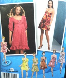 2951 SLVS OR NOT/ STRAPLESS UNDERBUST  SHORT DRESS PATTERN 4-20